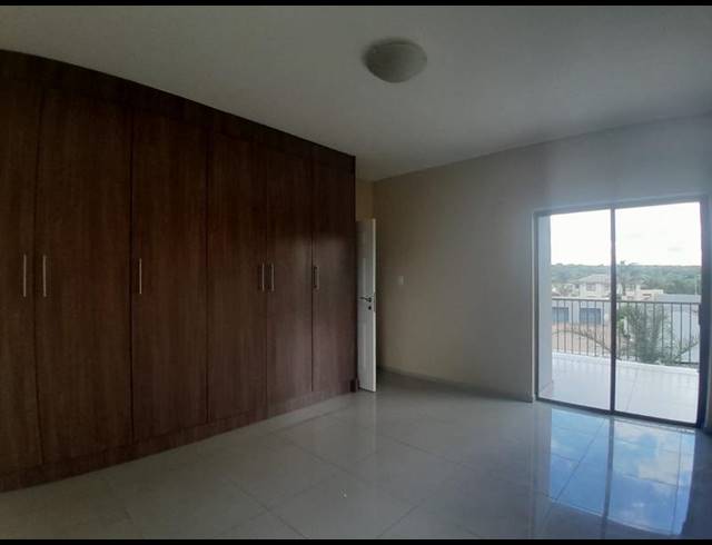 2 BEDROOM APARTMENT FOR SALE IN ELDO LAKES ESTATE